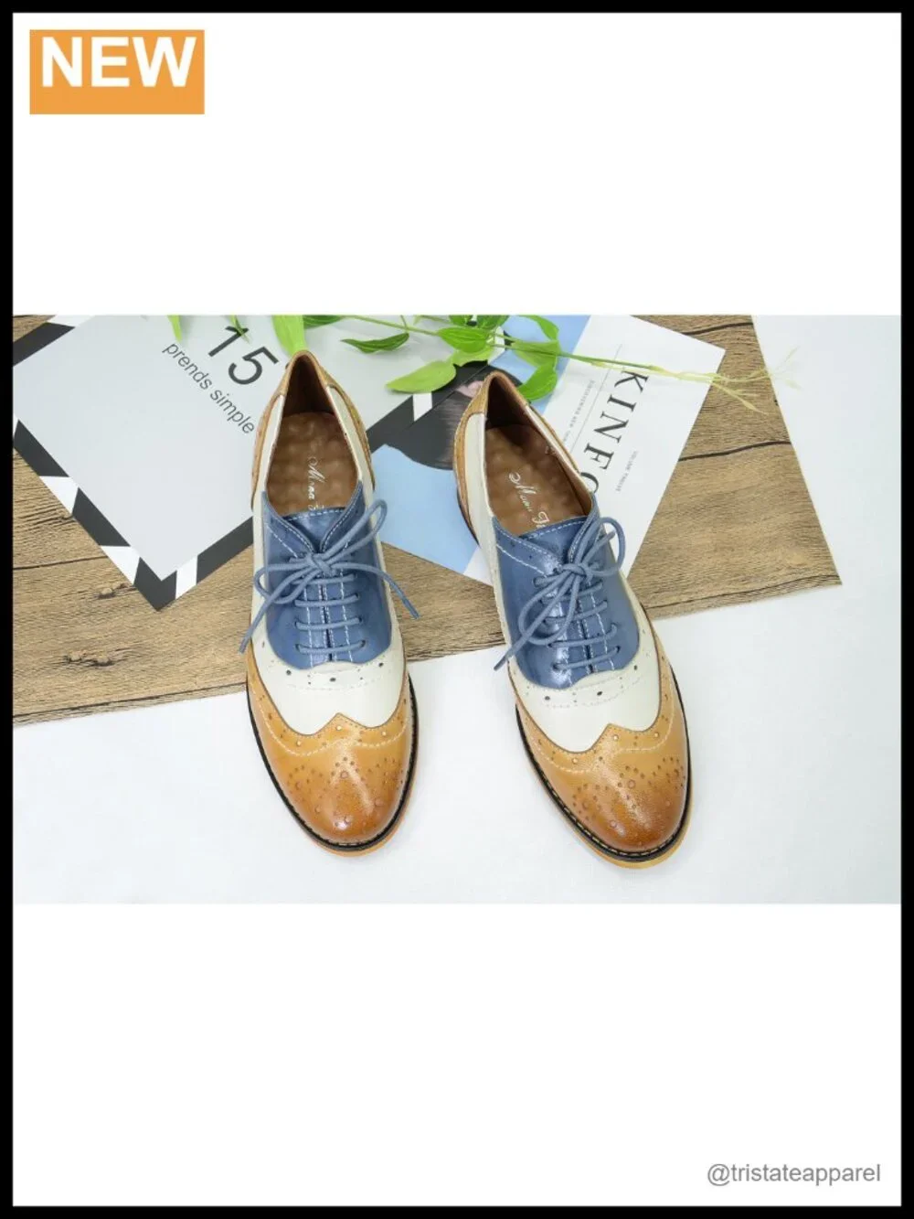 Women's Leather Wingtip Oxfords Lace-up Flats Brogue Shoes